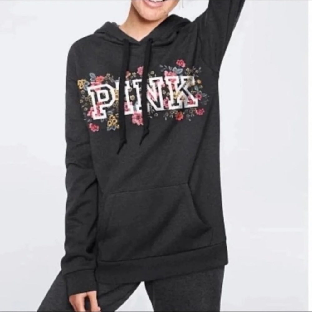 Victoria’s Secret PINK Everyday Campus Pullover Hoodie - Small